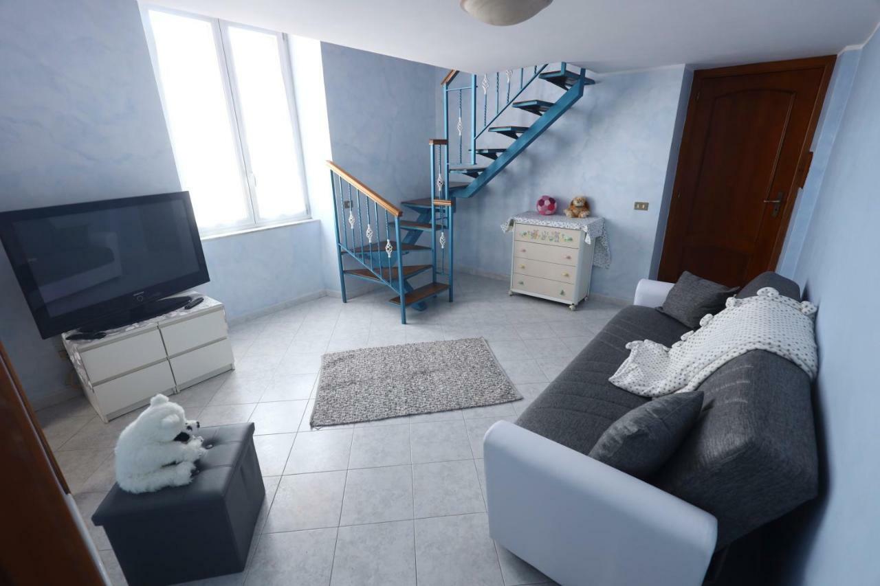 나폴리 Laura House 아파트 외부 사진